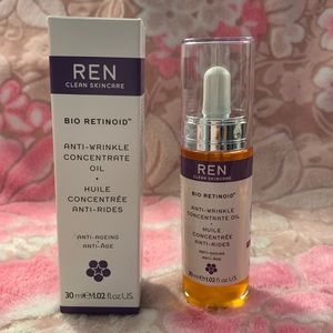REN bio retinoid anti wrinkle concentrate oil